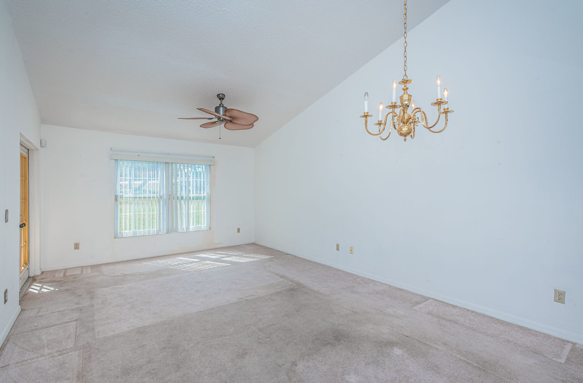 Living Room-Dining 1