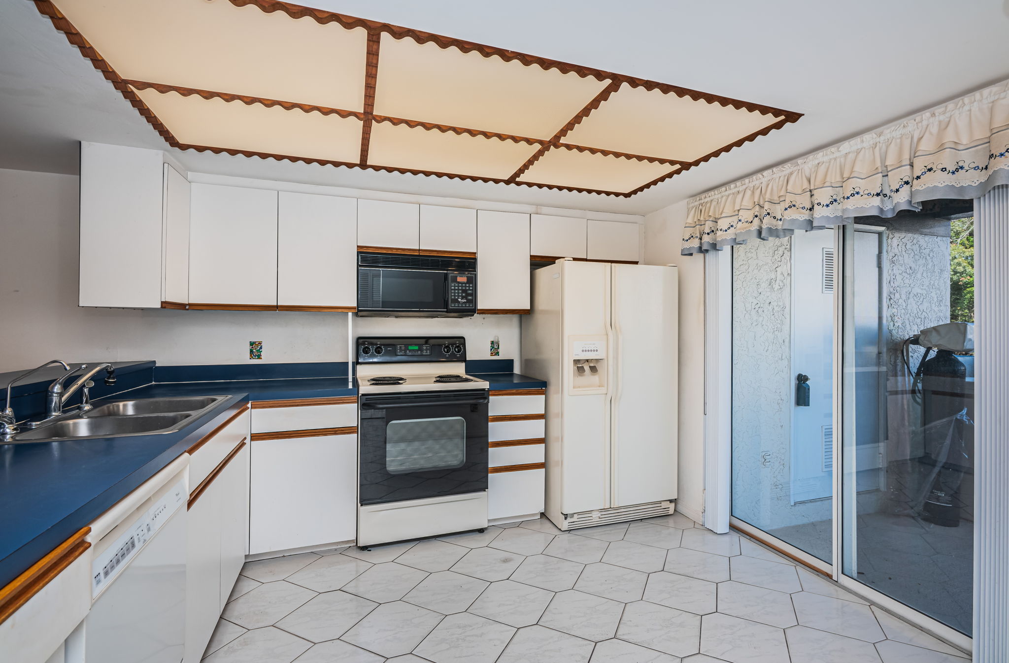 Kitchen 1-3