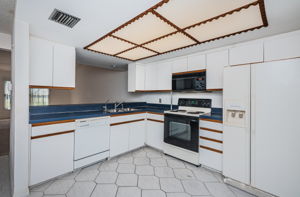 Kitchen 2-3