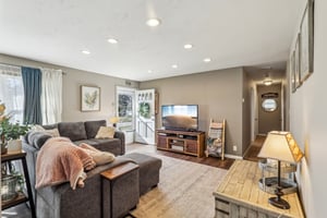 Ranchland Dr-011.jpg