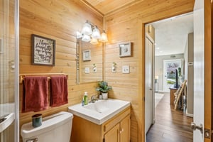 Ranchland Dr-046.jpg