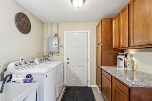 Ranchland Dr-051.jpg
