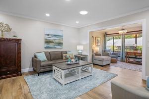 LR Sunroom - 495A8726 (1)