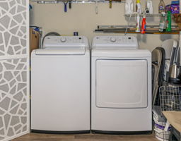 Laundry - 495A8732 (1) CROPPED