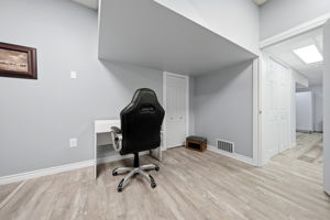  Photo 73