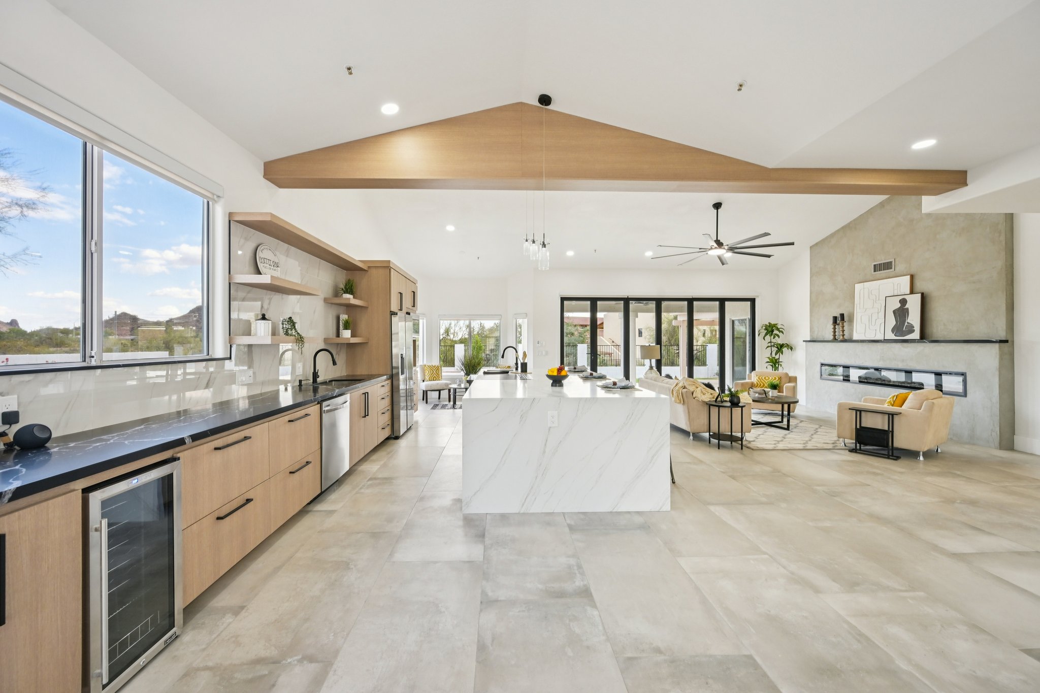 E Sahuaro Dr-S1103-015.jpg