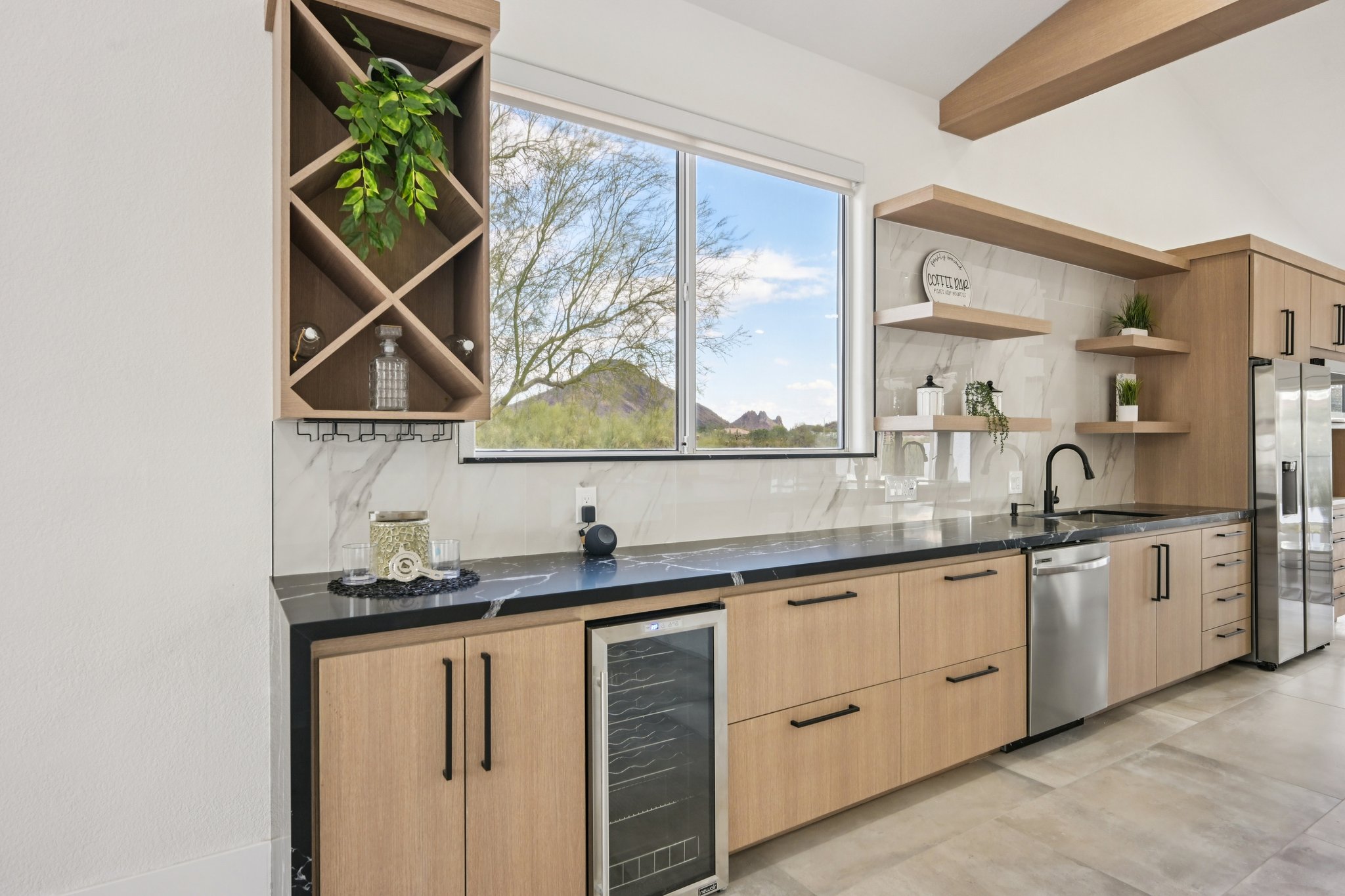 E Sahuaro Dr-S1103-016.jpg