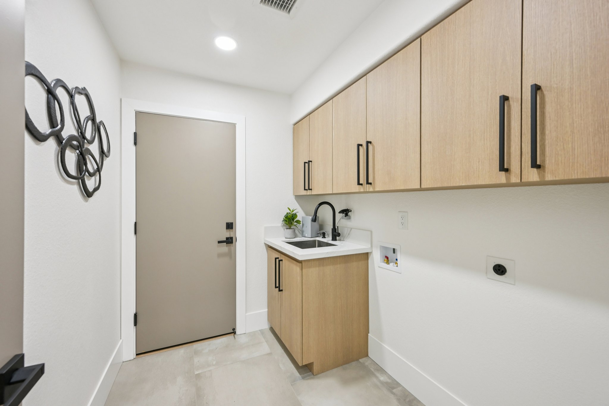 E Sahuaro Dr-S1103-026.jpg