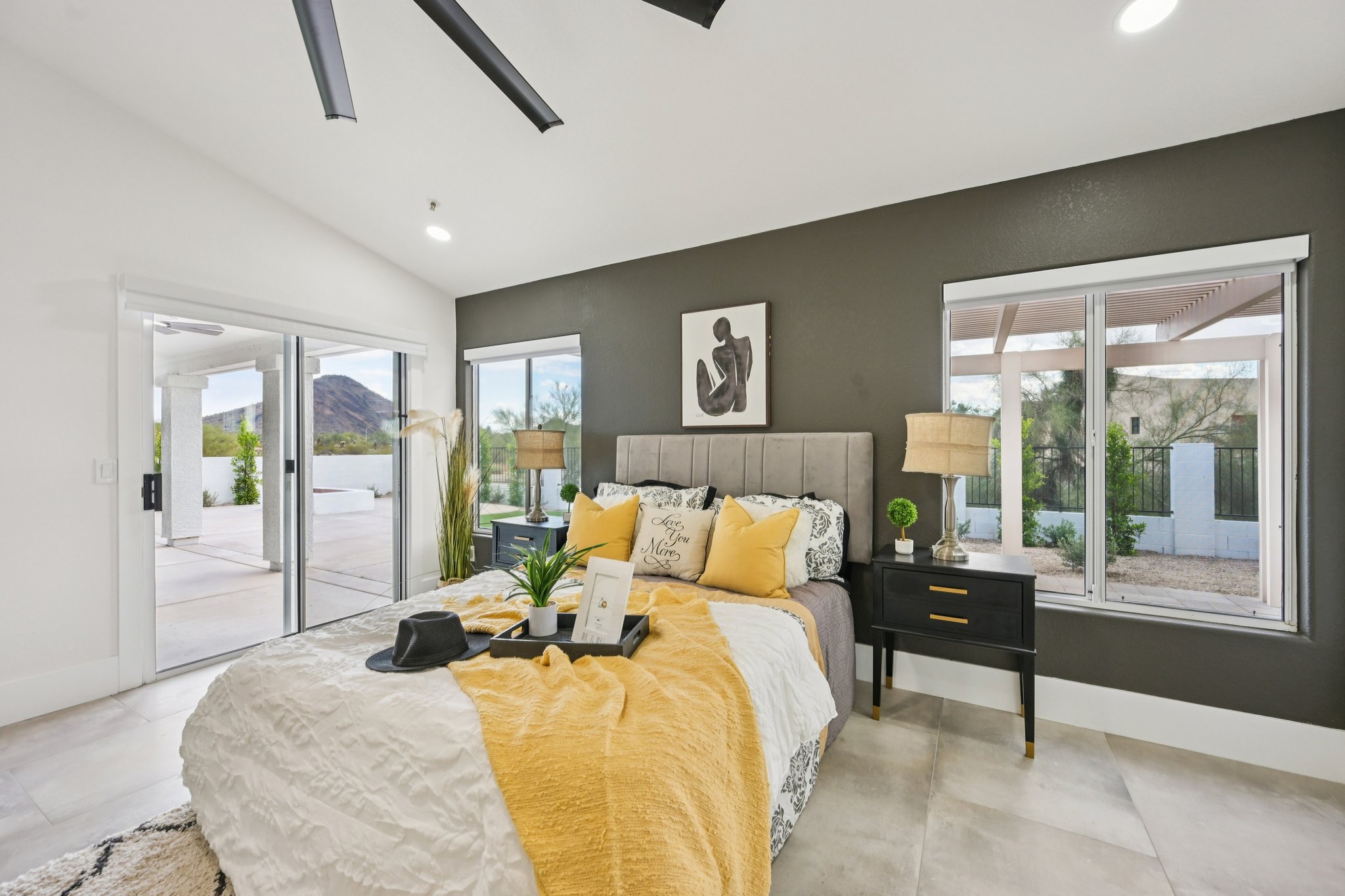 E Sahuaro Dr-S1103-034.jpg