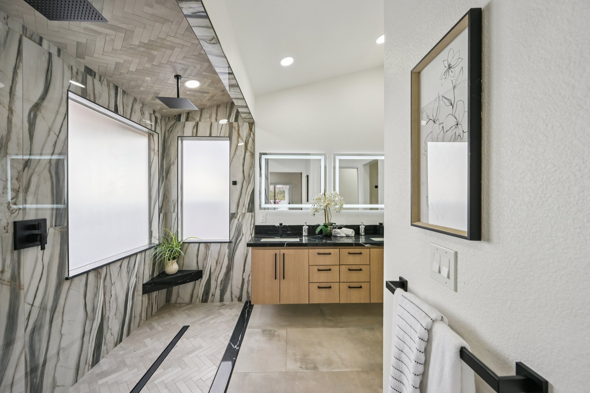 E Sahuaro Dr-S1103-035.jpg