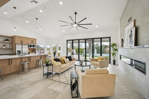 E Sahuaro Dr-S1103-009.jpg