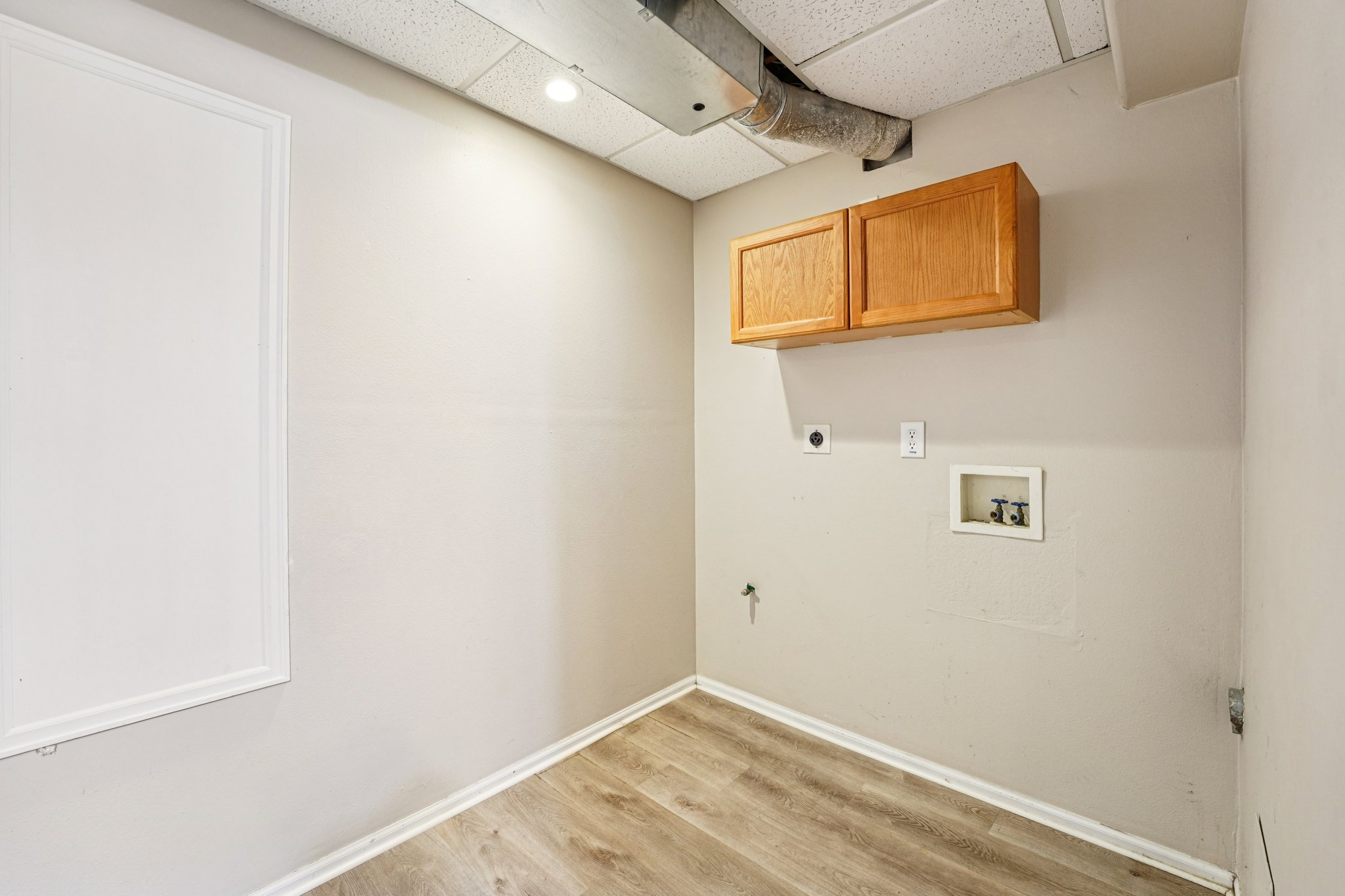 Grove Way-S0104-031.jpg