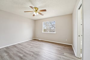 Grove Way-S0104-018.jpg