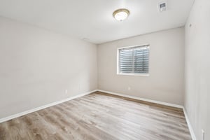 Grove Way-S0104-027.jpg