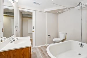 Grove Way-S0104-033.jpg