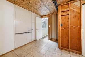 Grove Way-S0104-035.jpg