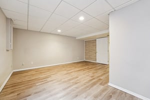 Grove Way-S0104-036.jpg