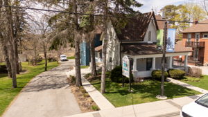  Photo 21