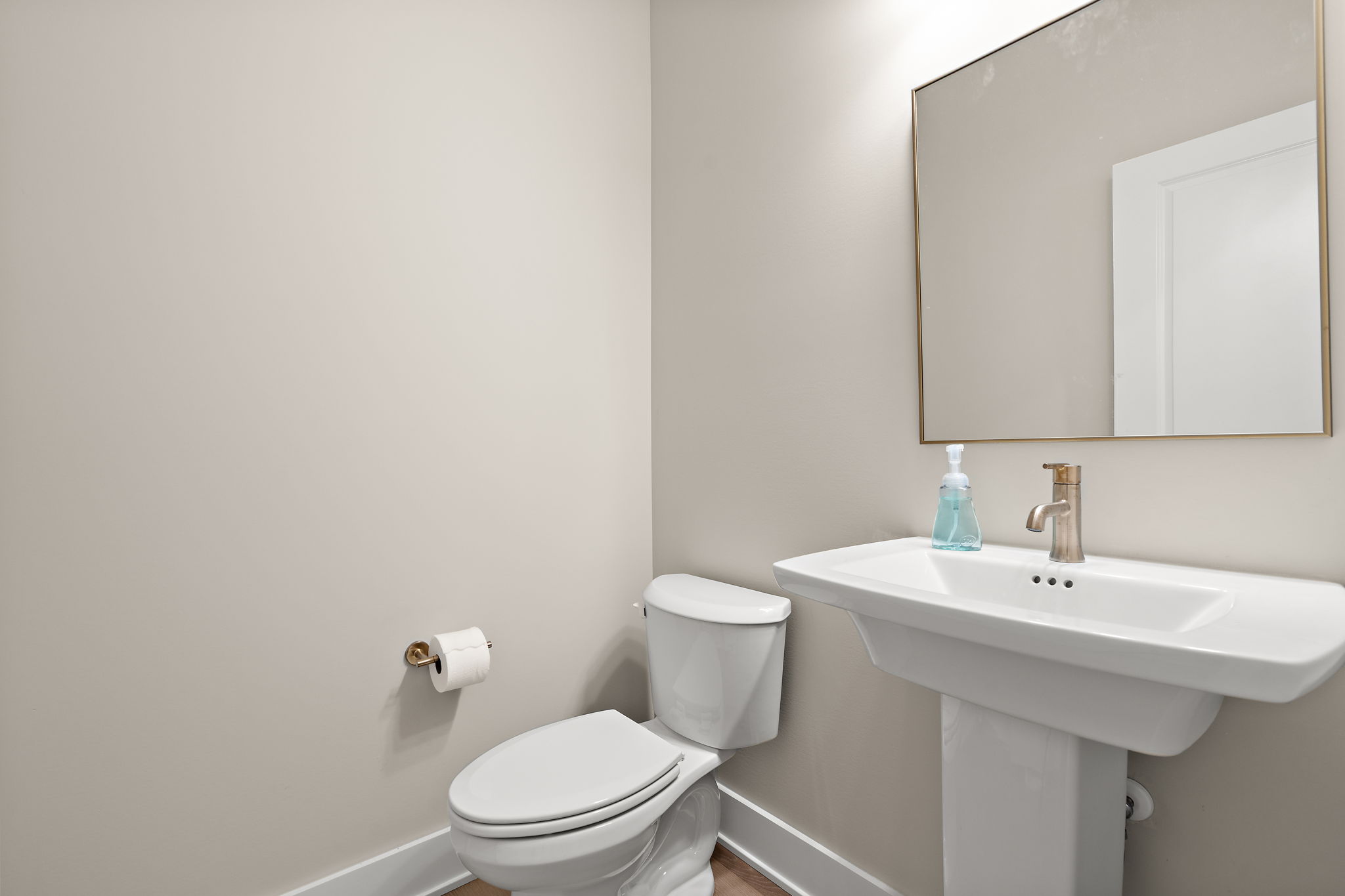  Photo 41