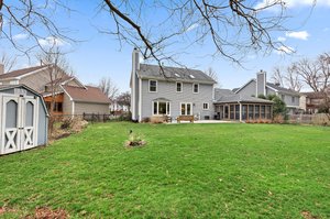 1298 Cobblers Crossing, Elgin, IL 60120, USA Photo 26