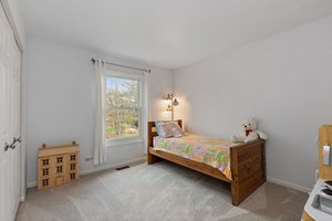 1298 Cobblers Crossing, Elgin, IL 60120, USA Photo 16