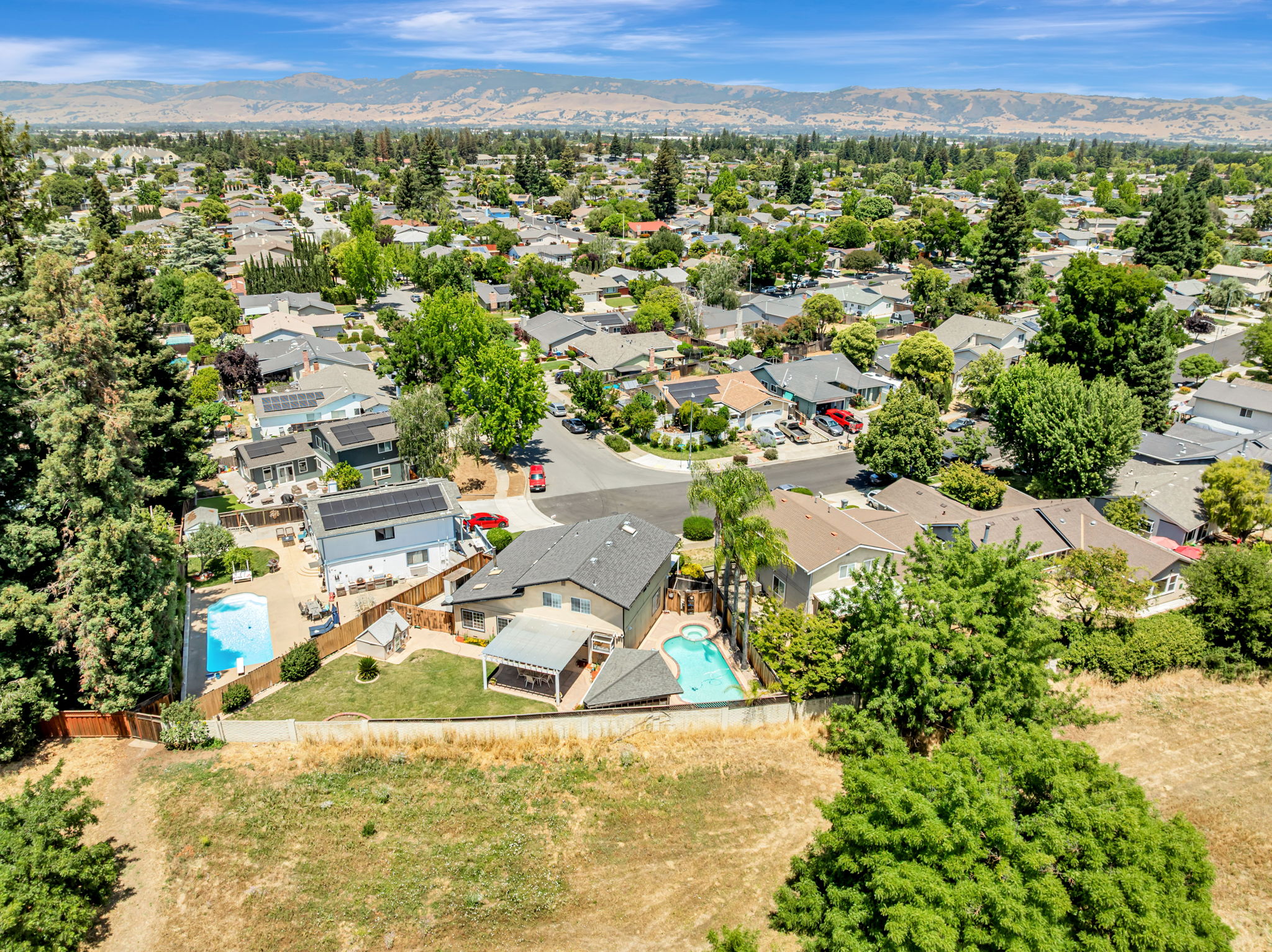 005_AERIAL_ 1298 Hersman Dr  Gilroy