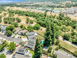 009_AERIAL_ 1298 Hersman Dr  Gilroy