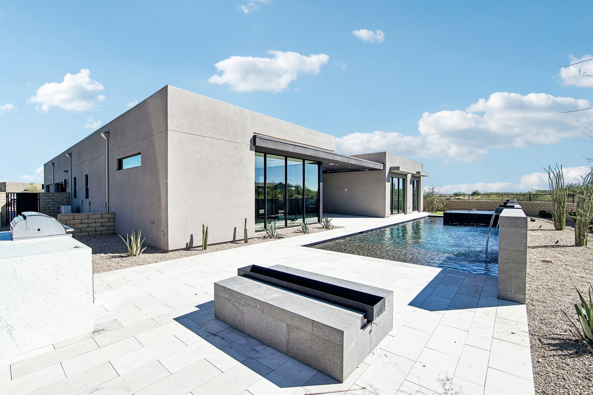 E Harper Dr-S2810-038.jpg