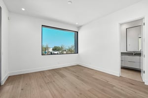 E Harper Dr-S2810-018.jpg