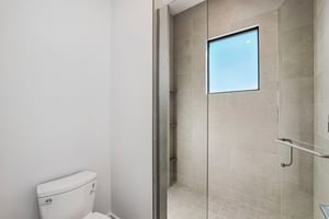 E Harper Dr-S2810-024.jpg