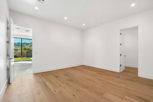 E Harper Dr-S2810-028.jpg