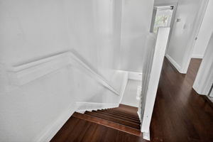  Photo 39