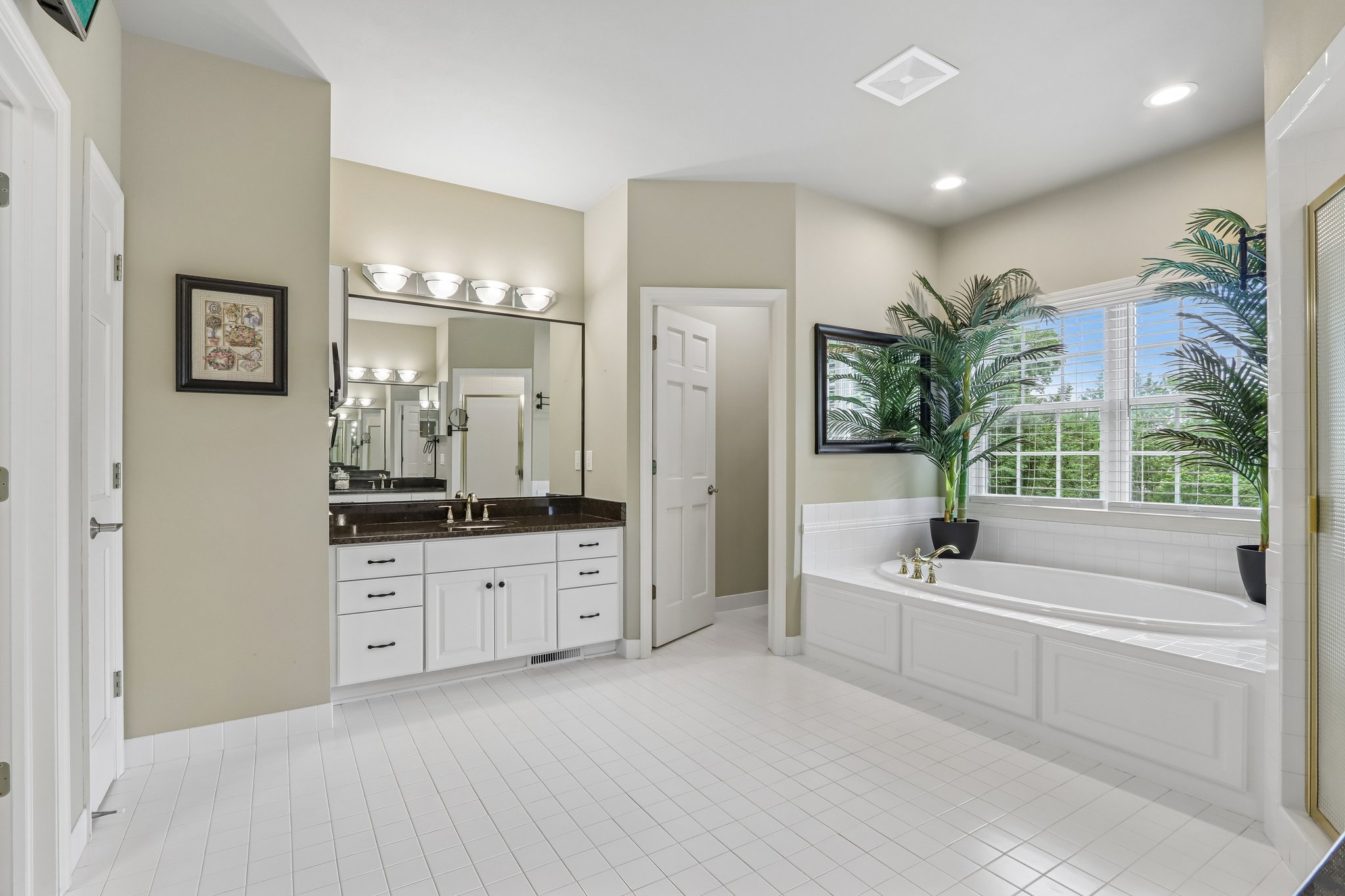 Creekside Ln-S1206-049.jpg