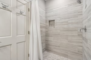 Creekside Ln-S1206-042.jpg
