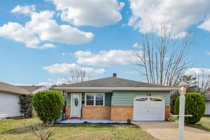 13 Barbados Dr-S0204-002.jpg