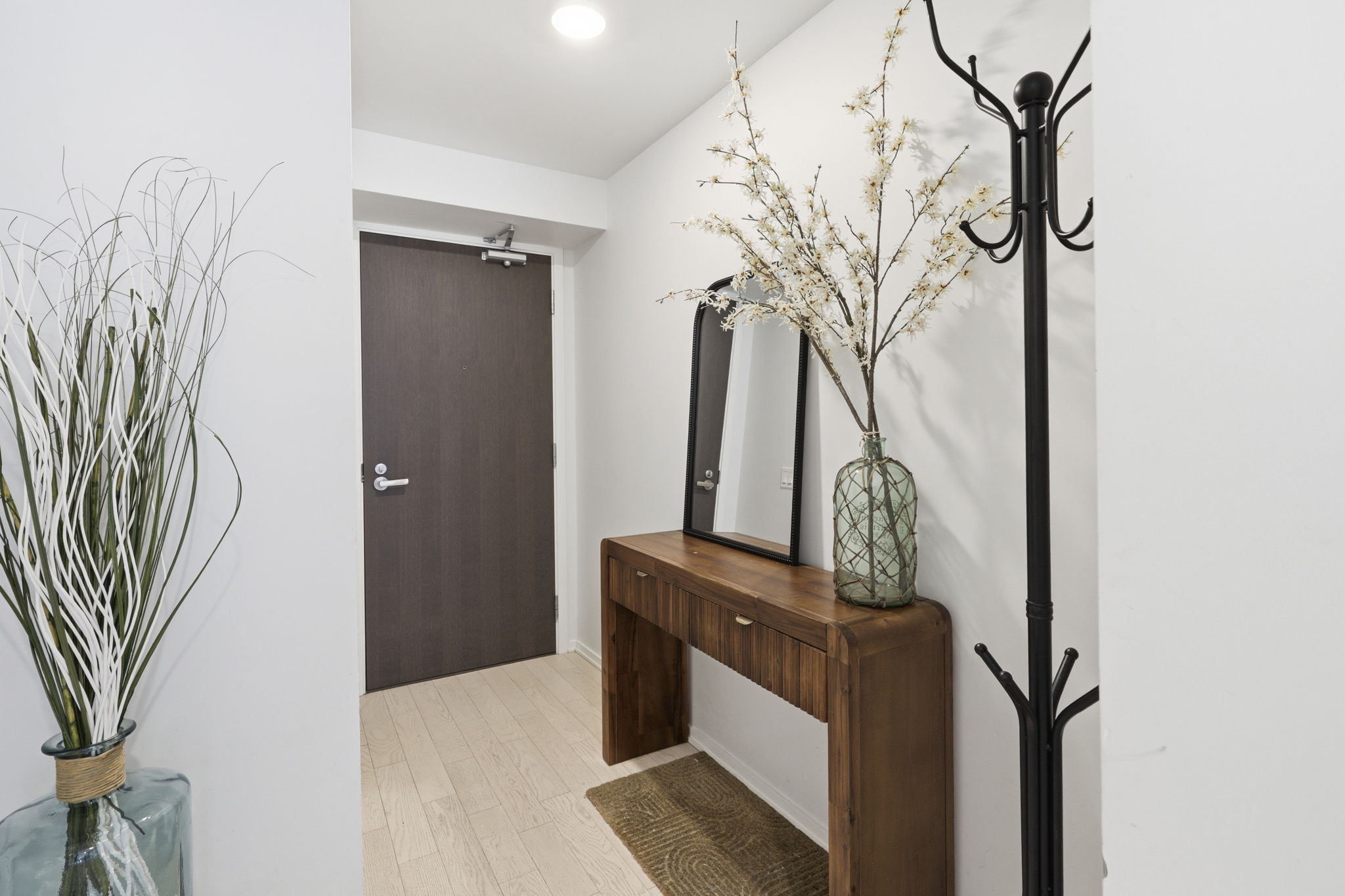 Property in Toronto — delivered property photograph 17