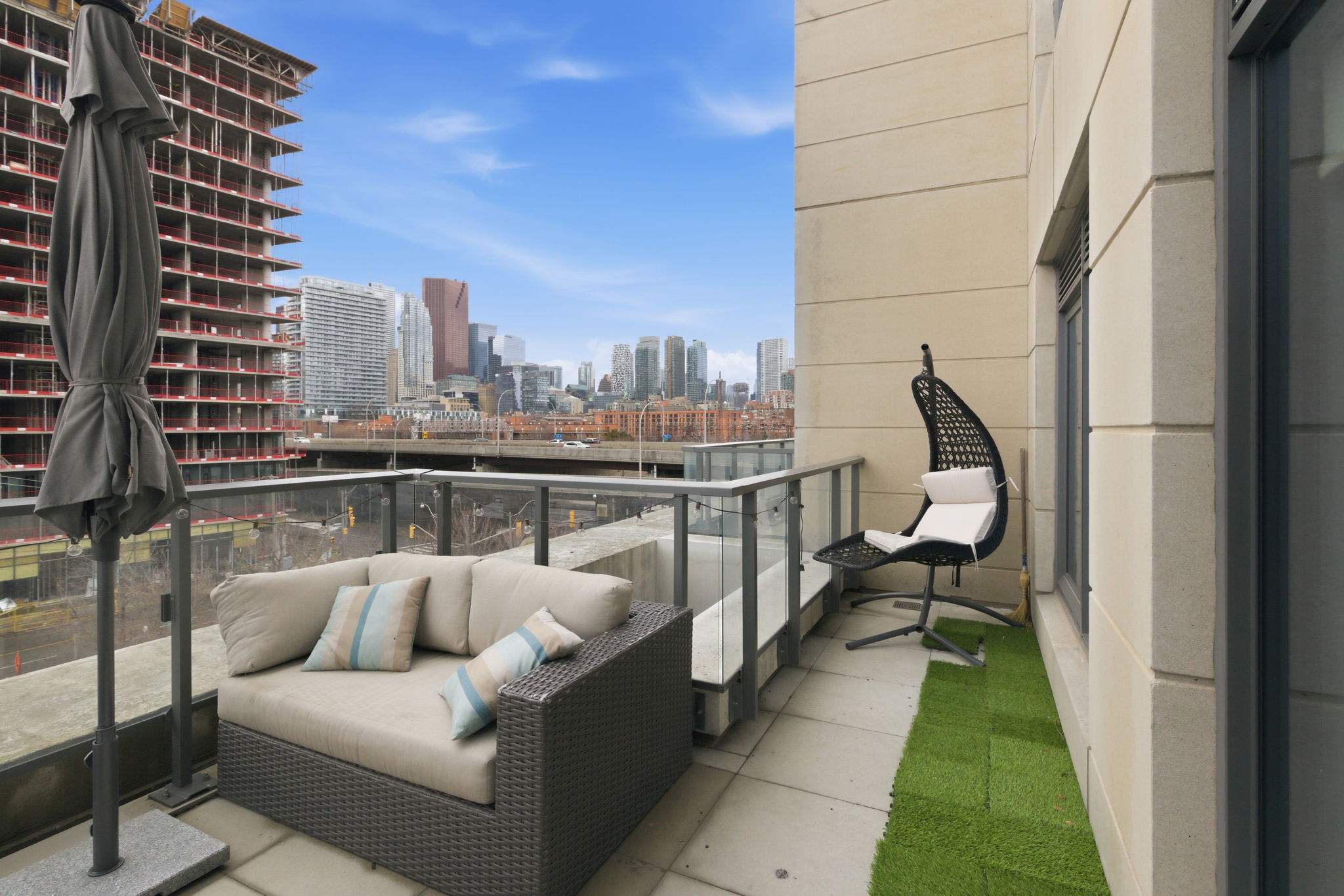 Property in Toronto — delivered property photograph 22