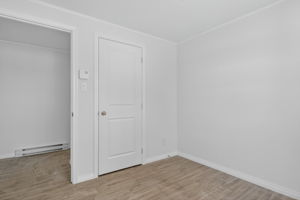  Photo 34