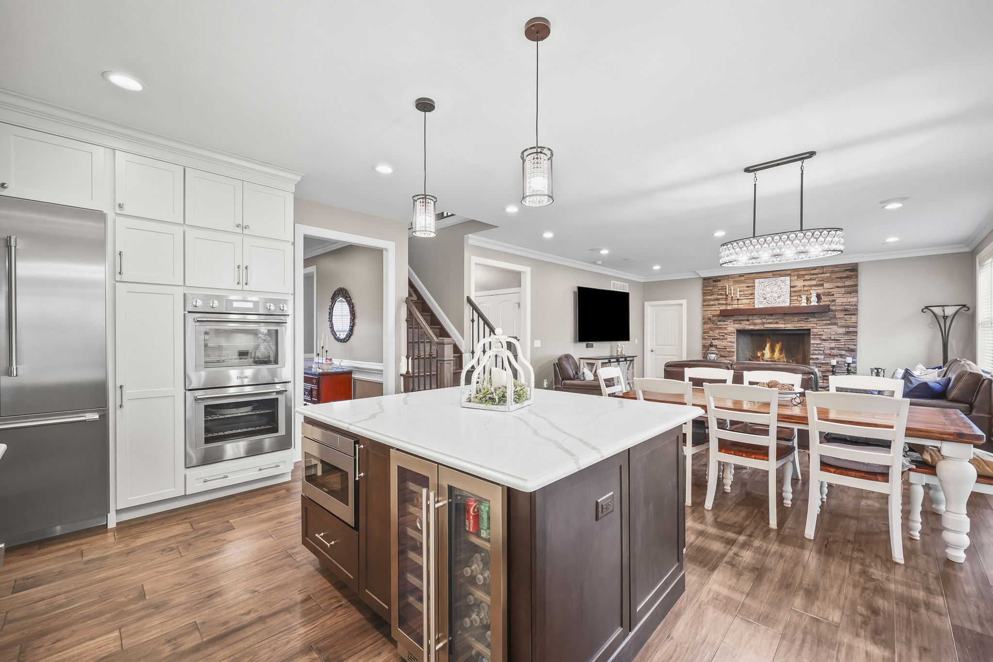  Photo 19