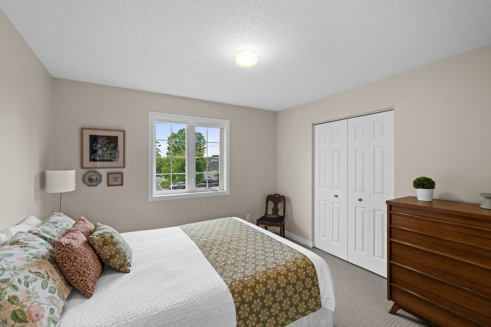  Photo 36