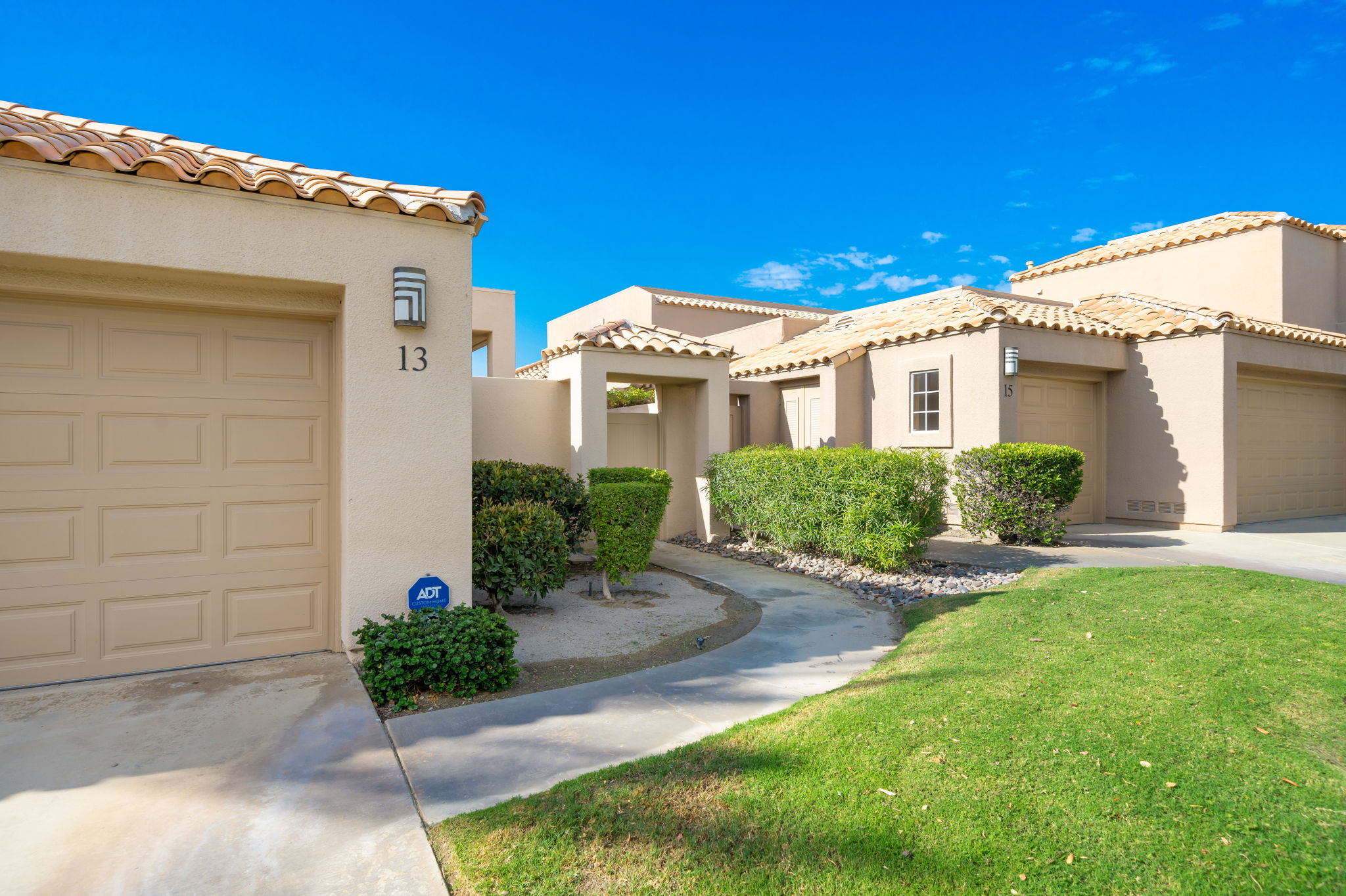 13 La Costa Dr, Rancho Mirage, CA 92270, USA Photo 2