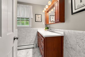 13 Laconia Cir, North Andover, MA 01845, USA Photo 15