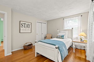 13 Laconia Cir, North Andover, MA 01845, USA Photo 16