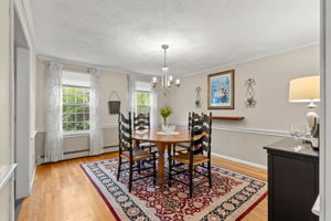 13 Laconia Cir, North Andover, MA 01845, USA Photo 9