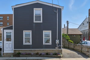  Photo 0