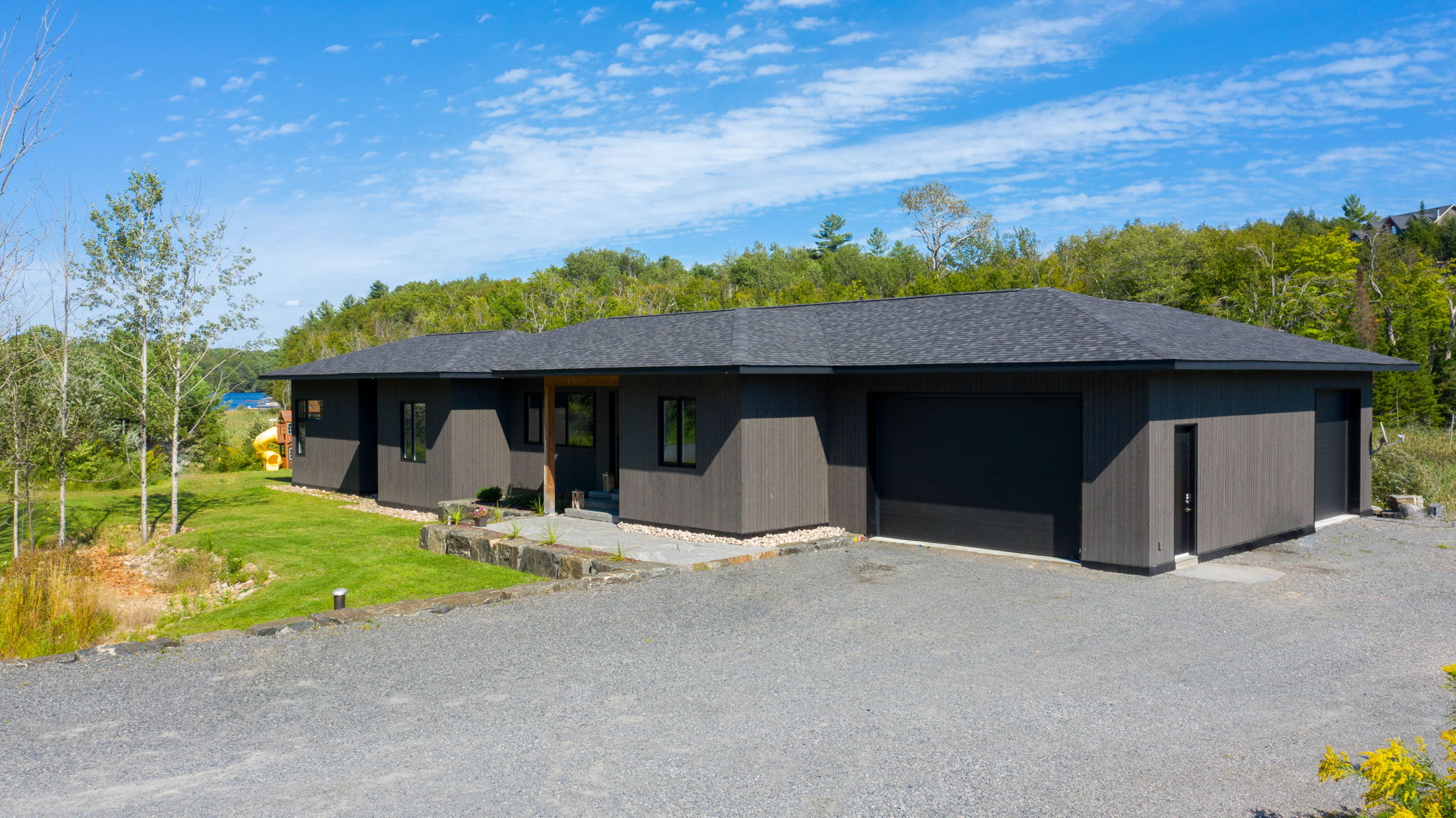  13 Meadowcrest Dr, Parry Sound, ON P2A 2W9, US Photo 2