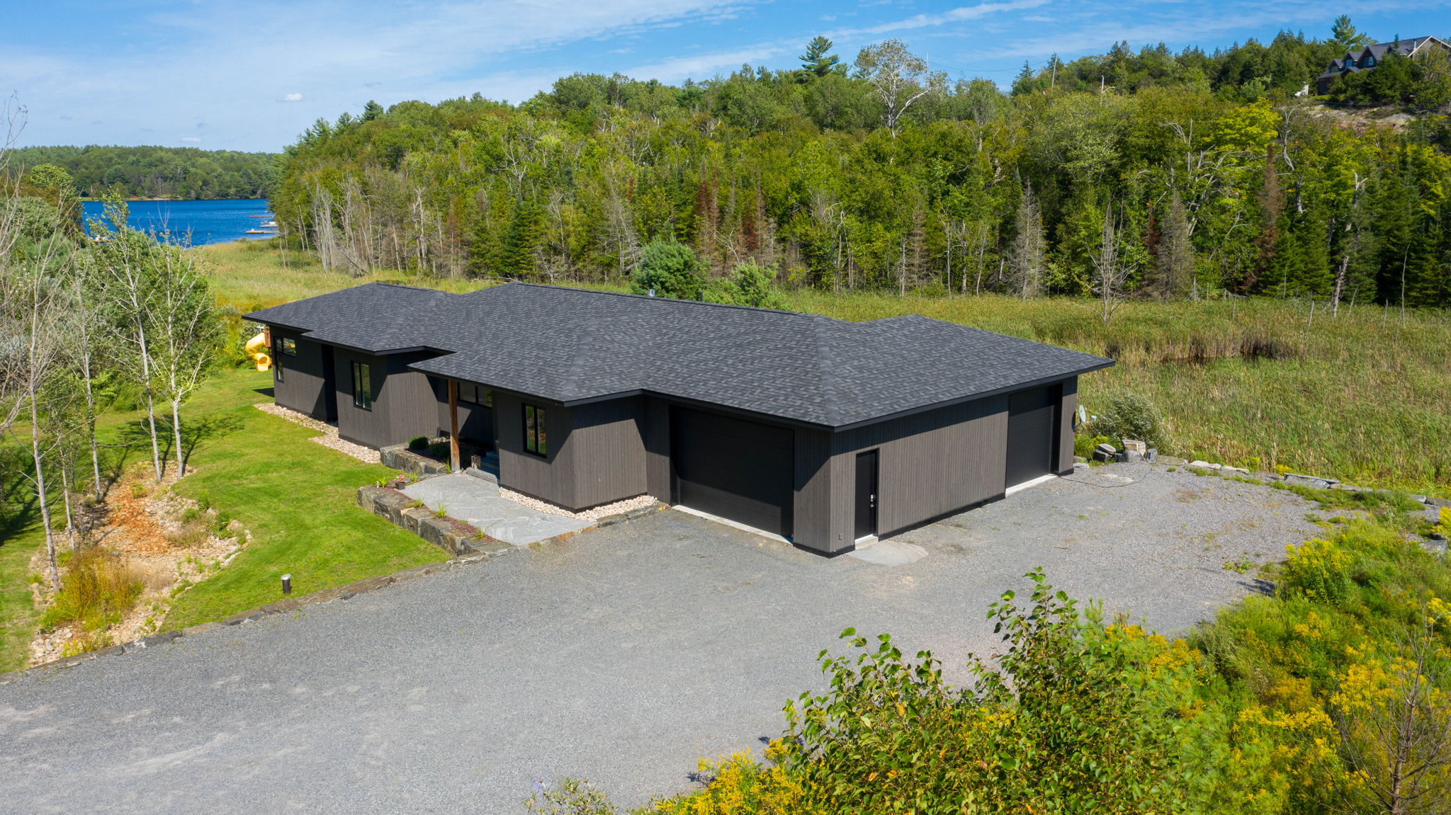  13 Meadowcrest Dr, Parry Sound, ON P2A 2W9, US