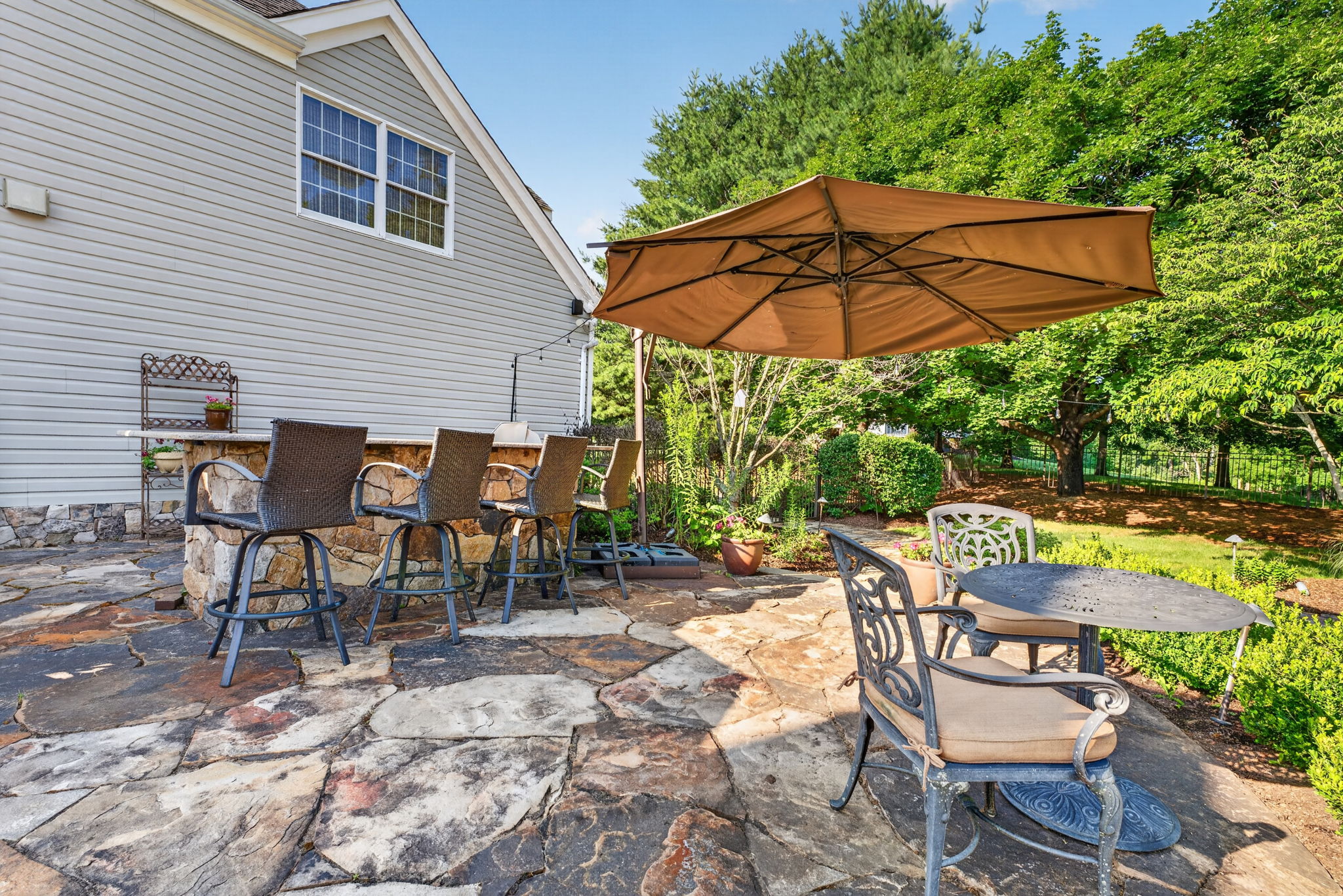 BACKYARD/PATIO Outdoor living, recognized with a feature in Design New Jersey magazine, is equally impressive.