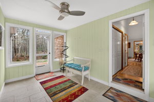  Photo 34