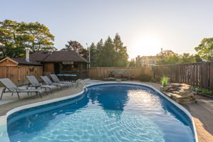 Pool Liner only 8 Years Old
